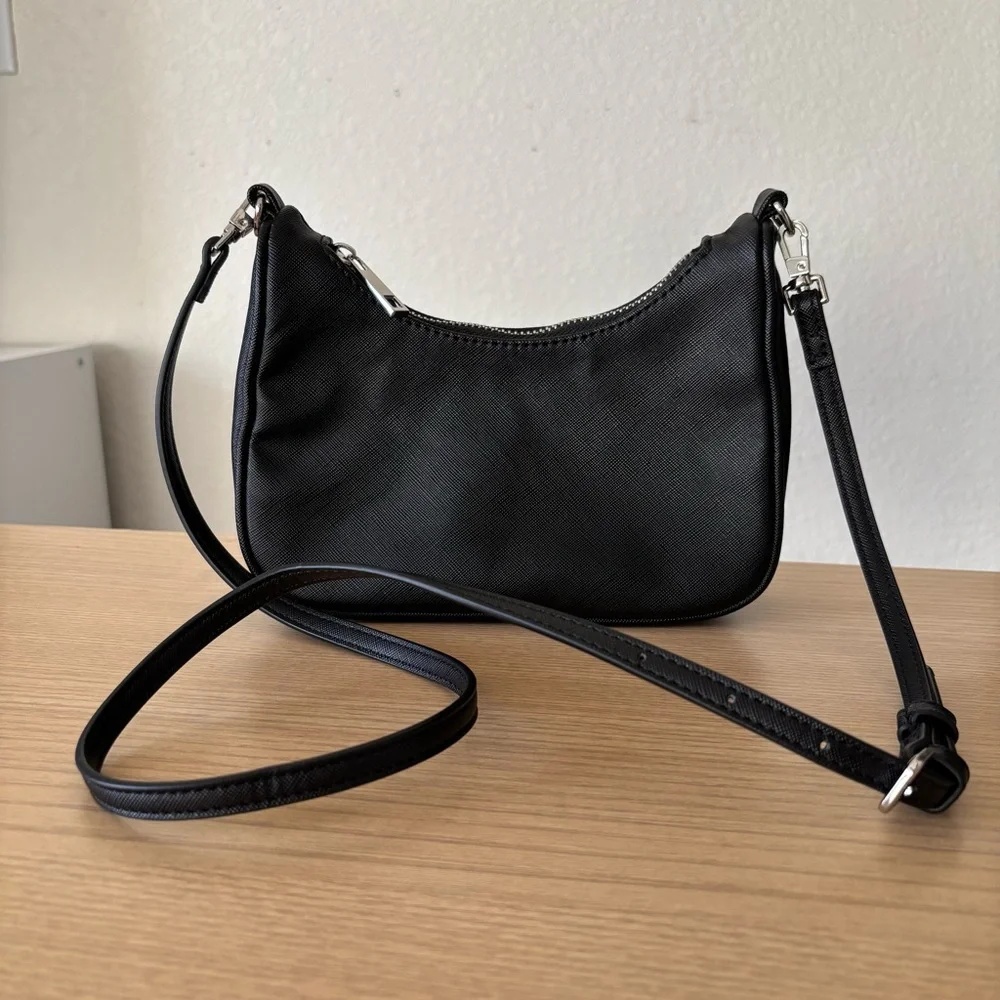 Forever 21 Black Crossbody Bag Purse Small Compact Size With Adjustable Strap